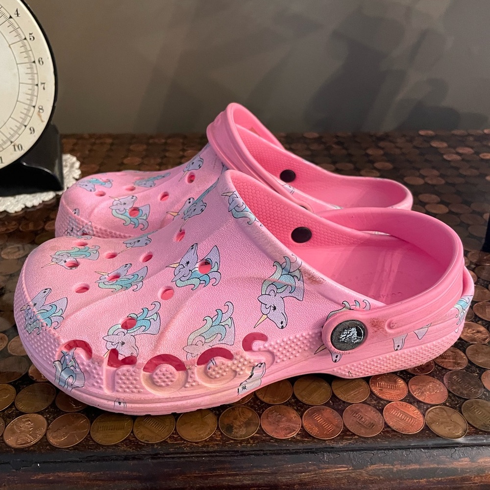Crocs Kids Pink Clogs with Unicorn Design Size 3